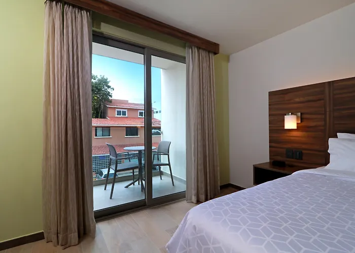 Express & - By Ihg Hotel Playa del Carmen