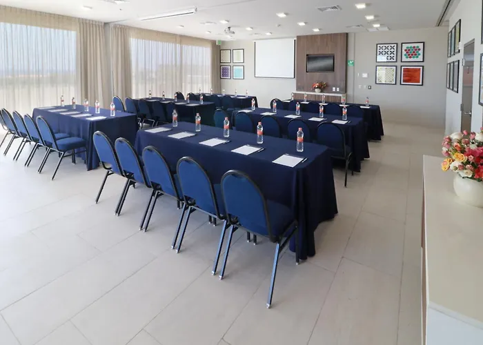 Hotel Express & - By Ihg 3*