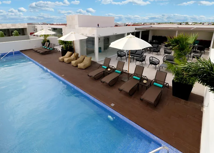 Express&suites - Playa Del Carmen, An Ihg Hotel Playa del Carmen