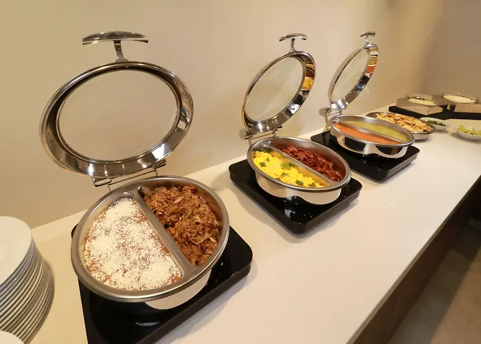 Hotel Express & - By Ihg 3*