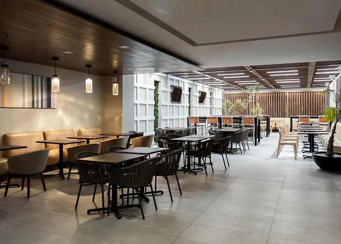 Express & - By Ihg Hotel Playa del Carmen