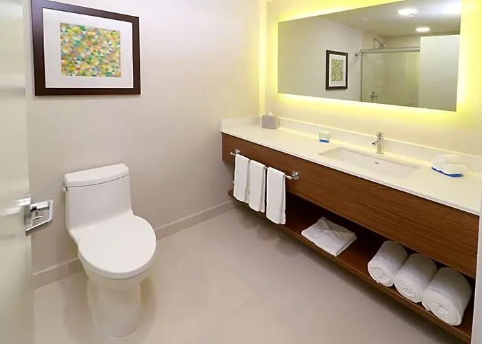 Hotel Express & - By Ihg