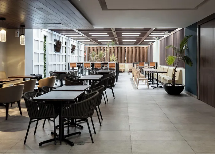 Hotel Express & - By Ihg