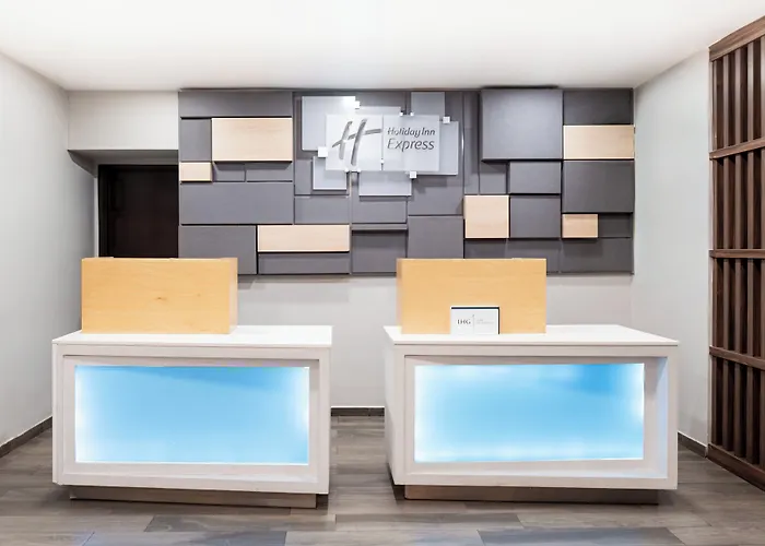 Express & - By Ihg Hotel