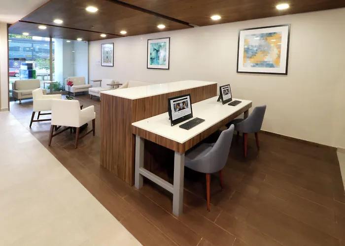 Express & - By Ihg Hotel Playa del Carmen