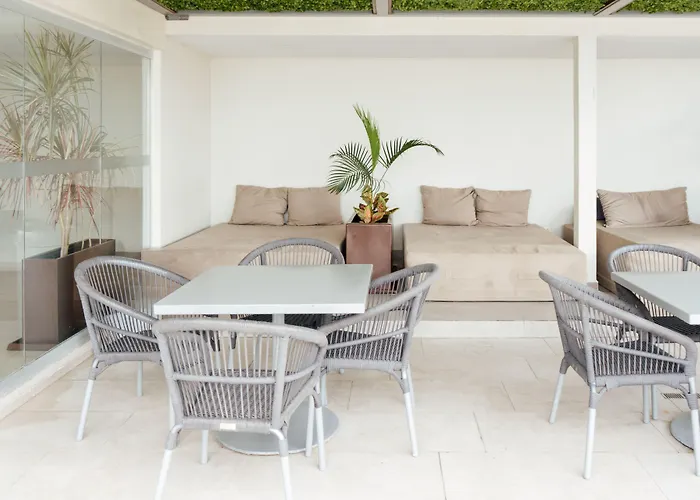 Hotel Express & - By Ihg Playa del Carmen